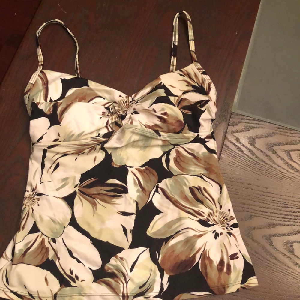 Bathing suit top